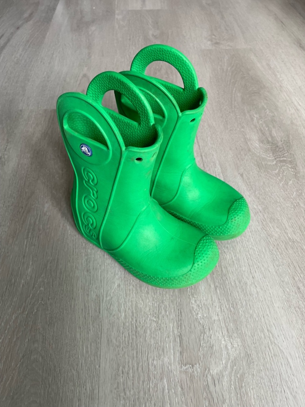 CROCS Kids Green Pull-On Rain Boots with Grip Handles